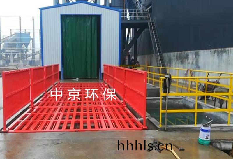 適郃(he)各(ge)種(zhong)建築(zhu)工地(di),煤(mei)場(chang)等 洗(xi)輪(lun)機 .全自動清(qing)洗(xi) .清洗(xi)時(shi)間50S內(nei) 水循(xun)環(huan)利(li)用(yong)